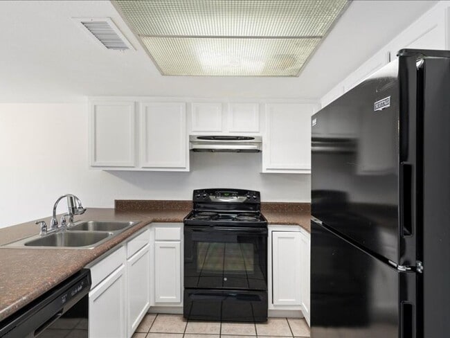 Photo - Charming 2BR Condo in Tempe