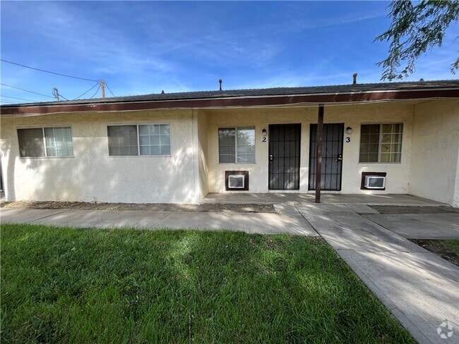Building Photo - 6098 10th St Unit 2 Rental