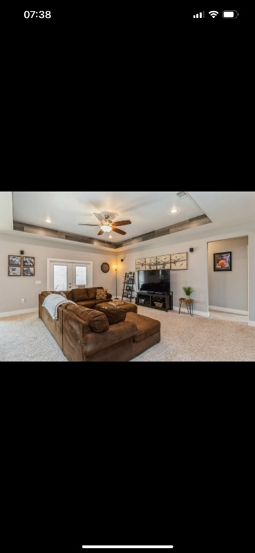 Photo - 4786 Primrose St