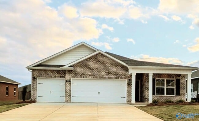 Photo - 336 Jackson Pt Cir