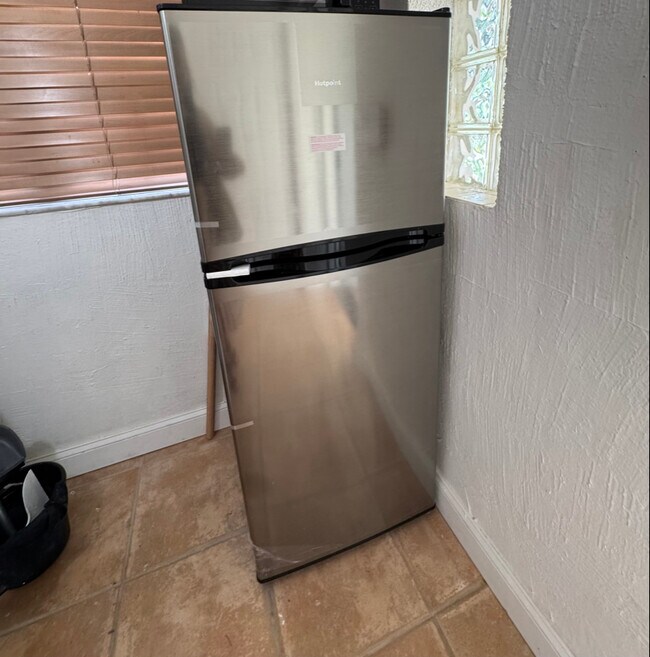 Photo - 1285 NE 143rd St