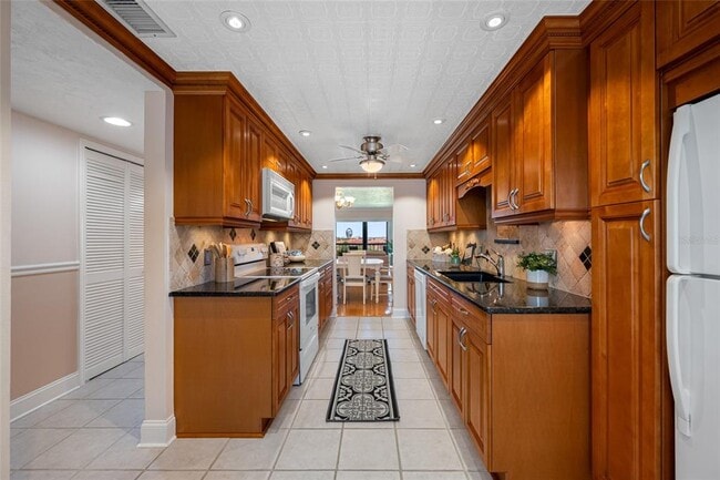 Photo - 3400 Cove Cay Dr Unit 7C