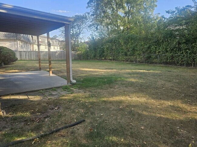 Photo - 121 S Regency Dr