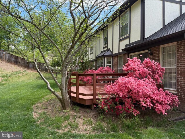 Photo - 6604 Tina Ln