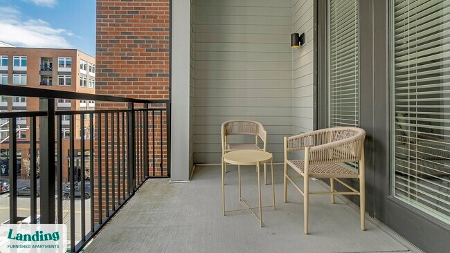 Photo - 545 Foster St Unit 404