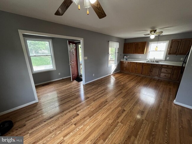 Photo - 8480 Ashby Ave