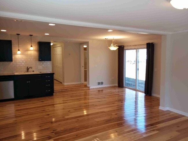 Photo - 7001 230th Ave NE