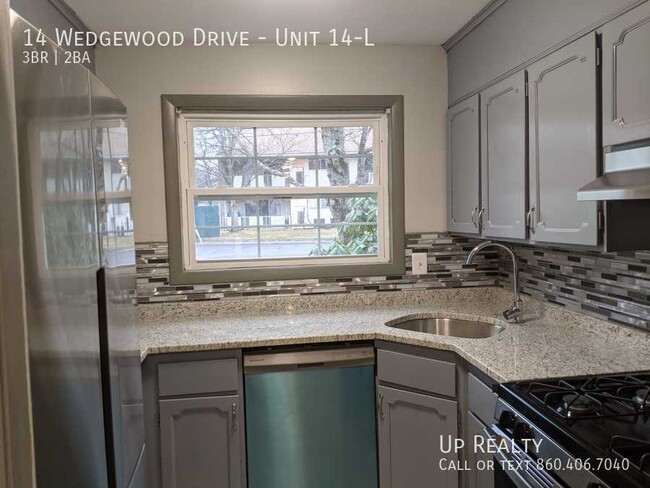 Photo - 14 Wedgewood Dr Apartment Unit 14-L