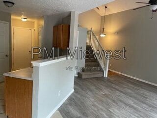 2713 Redland Ln