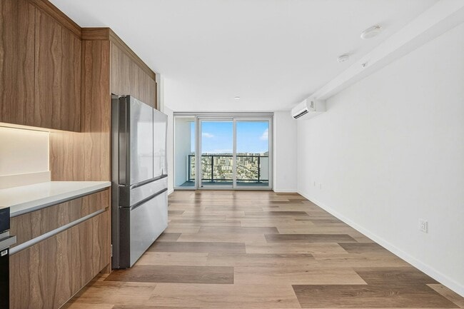 Photo - 1500 Rycroft St Unit 4105