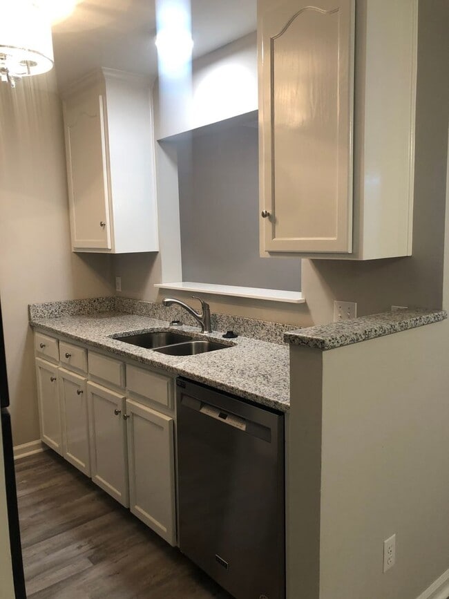 Photo - 121 Palm Dr Unit 1