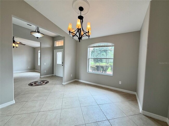 10146 Bloomfield Hills Dr