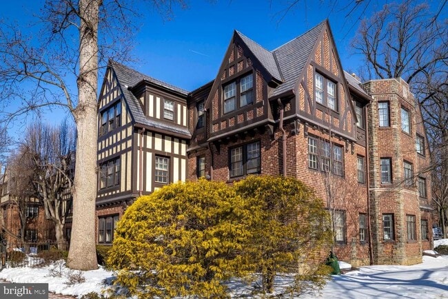 Building Photo - 415 City Ave Unit J-2