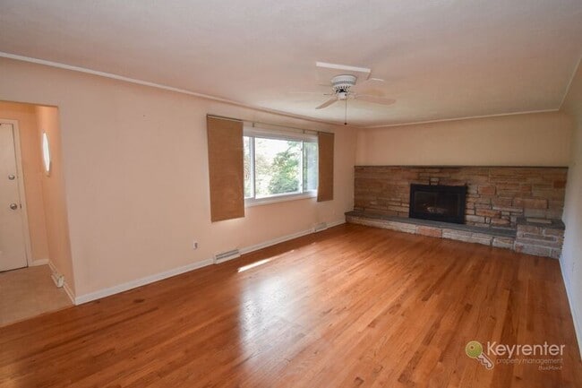 Photo - 981 Limekiln Rd