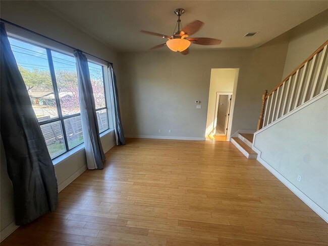 Photo - 1814 Maple Ave