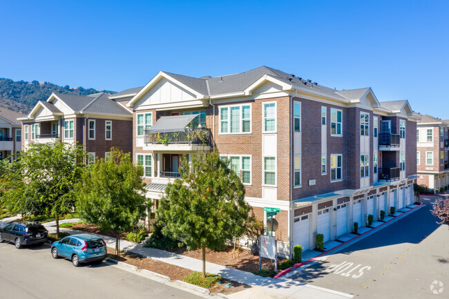 Building Photo - The Mason Flats Rental