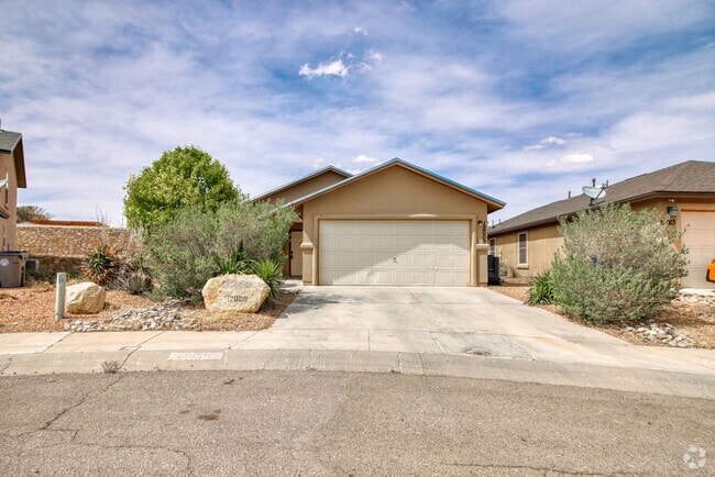 Building Photo - Near Ft. Bliss! Rental