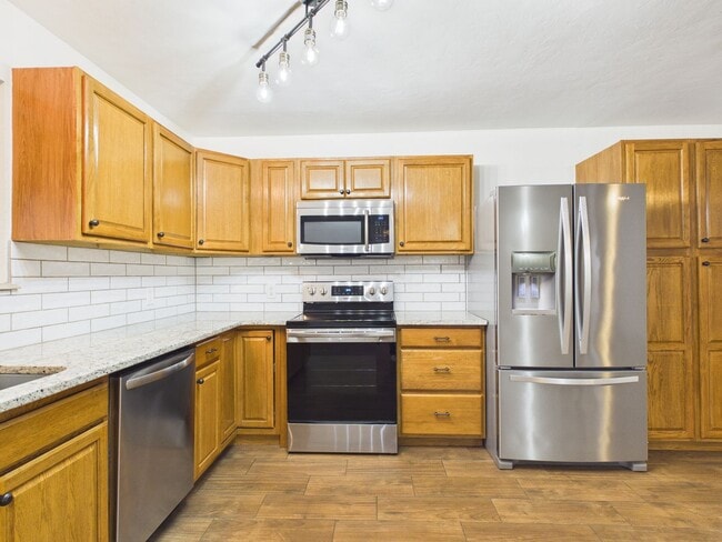 Photo - 5222 NW Ashby Ave