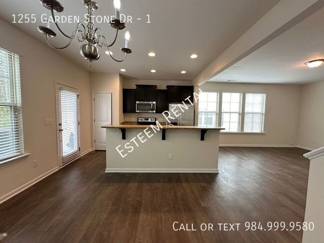 Photo - 1255 Garden Stone Dr
