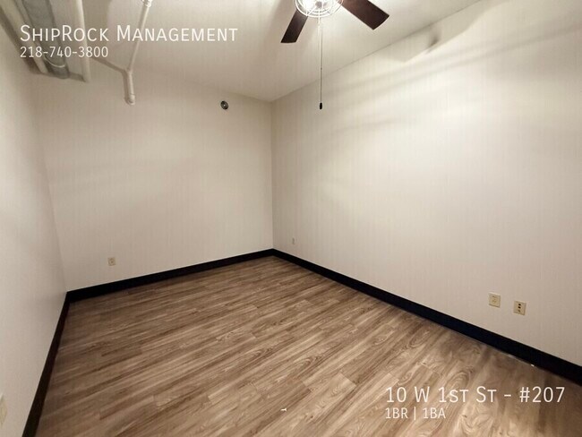 Photo - 10 W 1st St Unit #207