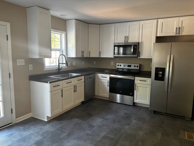 Photo - 8517 Kangaroo Ct