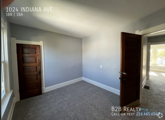 Building Photo - Charming 3-Bedroom Property in Prime Location Rental