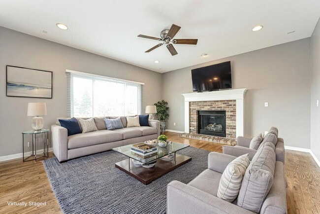 Photo - 858 Sundown Dr