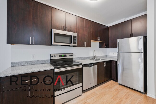 Photo - Impressive, Spacious Studio with Unbeatabl... Unidad 410