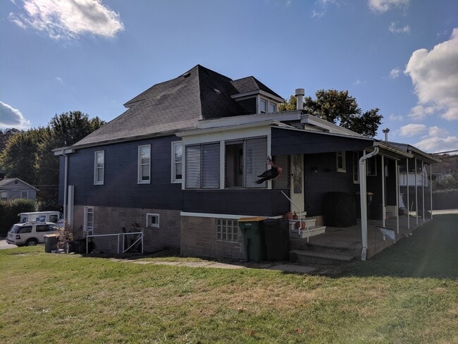 Photo - 2nd Ave Unit 3