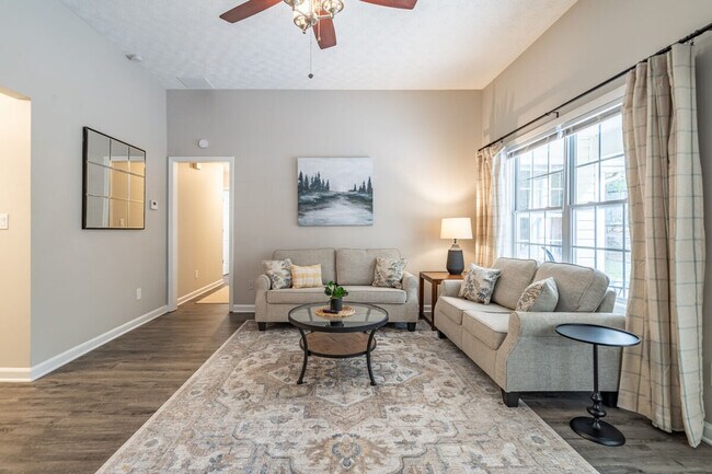 104 Kingston Pointe Dr Unidad SI ID1234838P
