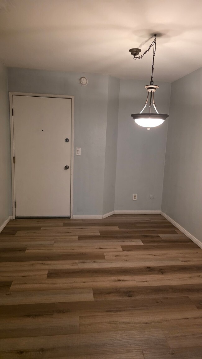 22100 Burbank Blvd Unit 247E