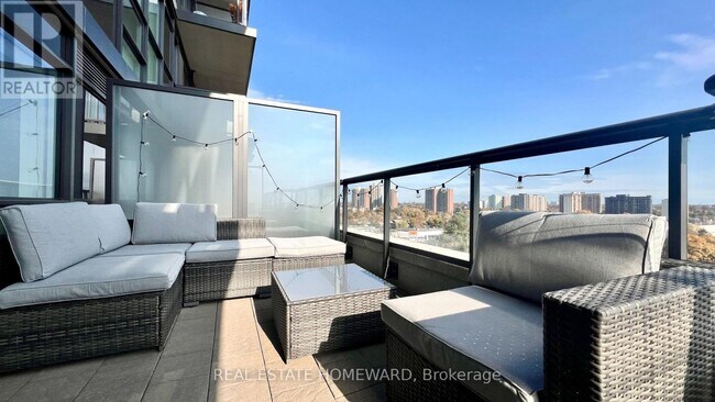 Photo - 8 Trent Ave Unit 912