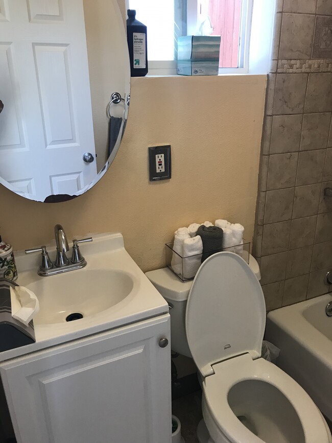 Photo - 16311 S Denver Ave