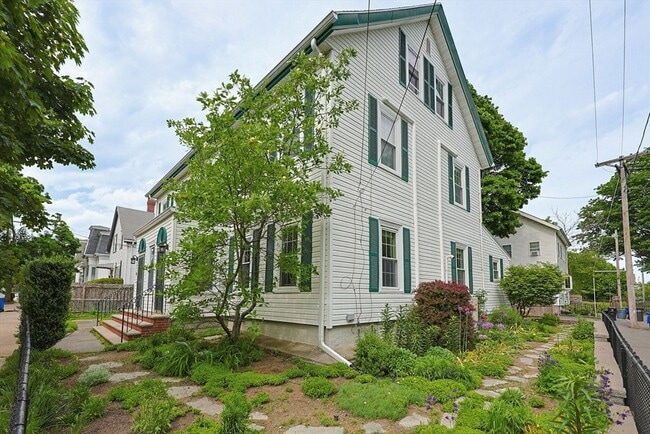 Photo - 36 Albion St Unit 1