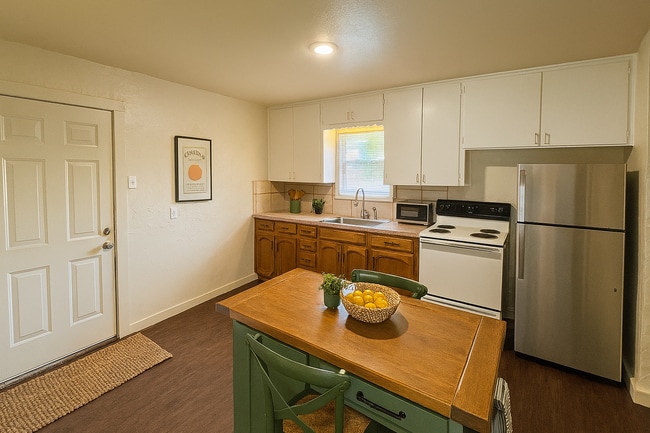 Photo - Leasing - 316 E French Ave Unit Lease Only - 316 E French Ave