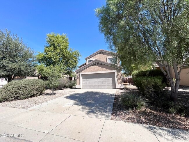 3174 W Carlos Ln