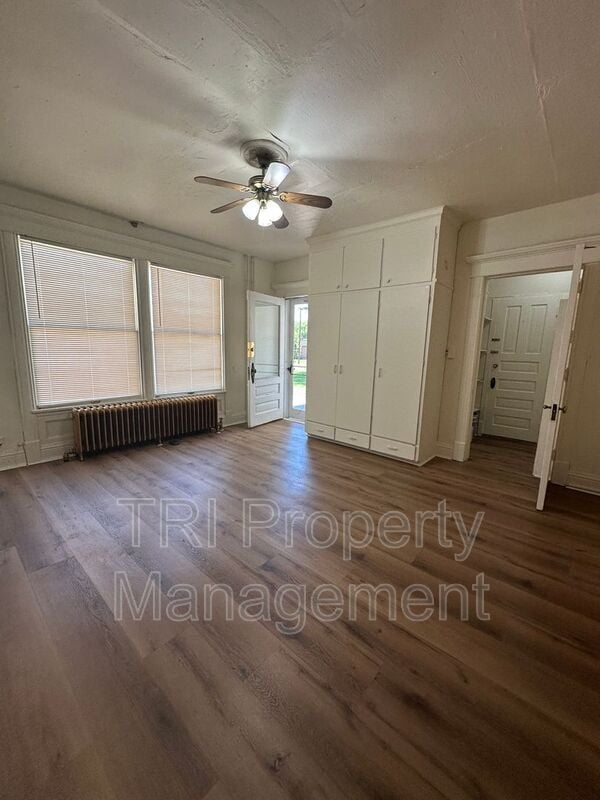 Photo - 1419 9th Ave