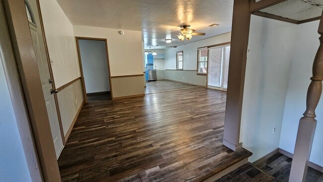 Photo - 748 Highland Pkwy