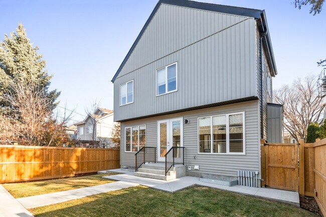 Photo - 11528-11122 122 St NW Unit 3