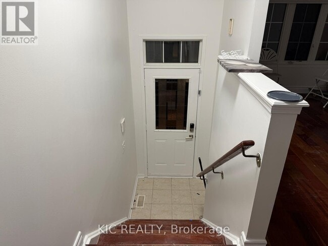 Photo - 8 Ventura Ln