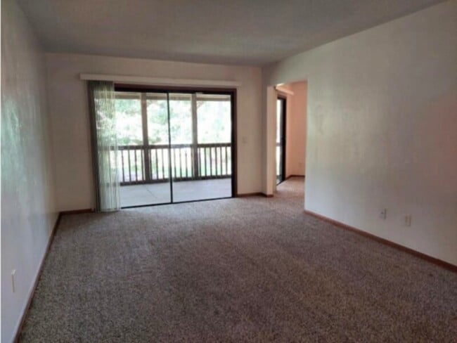 Photo - Palm Coast Condo: UNFURNISHED 2 bedroom, 2 bath www.WeRentSunshine.com