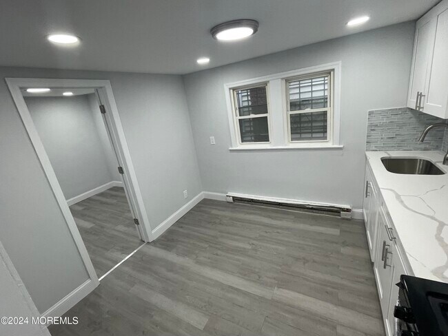 Photo - 1316 Monroe Ave