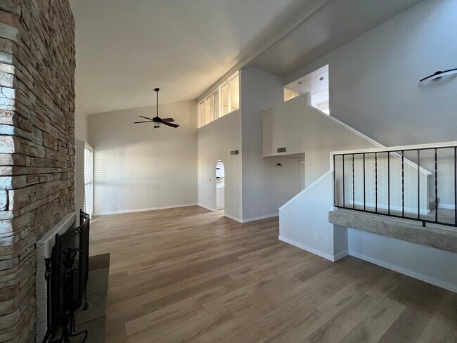 Photo - 8150 N Central Ave