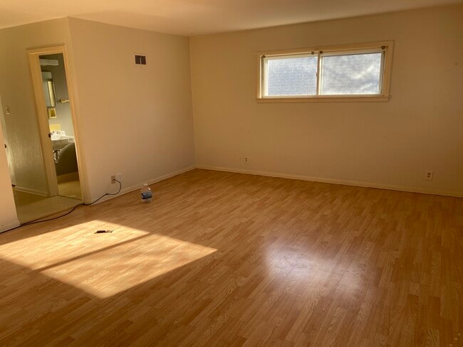 Photo - 2408 S 92nd St Unit #4