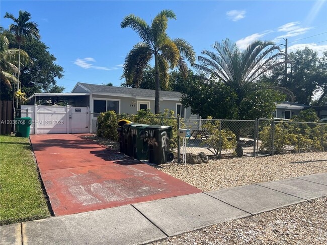 Photo - 241 SW 3rd Terrace