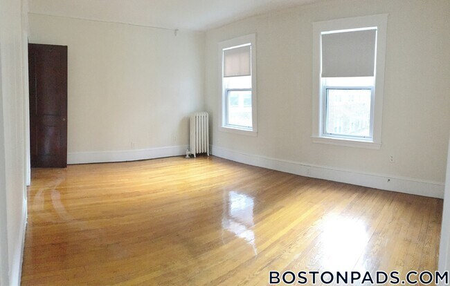 Photo - 157 Summer St Unit 5R