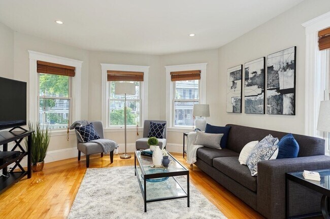 Photo - 7 Vincent Ave
