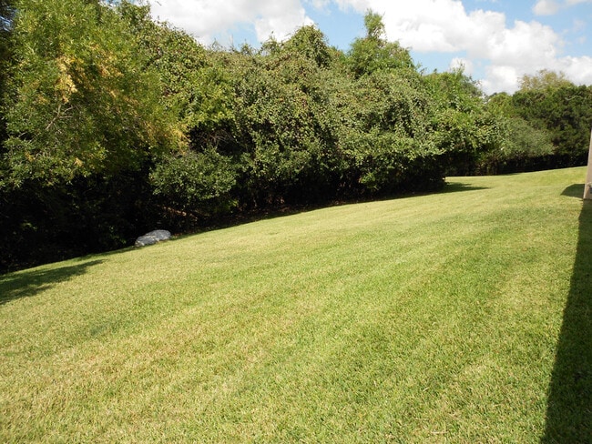Building Photo - 1411 Gracy Farms Ln Unit #52