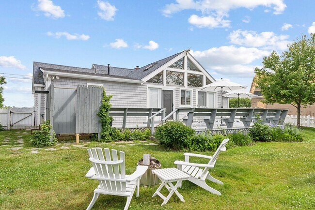Photo - 240 Island Beach Rd