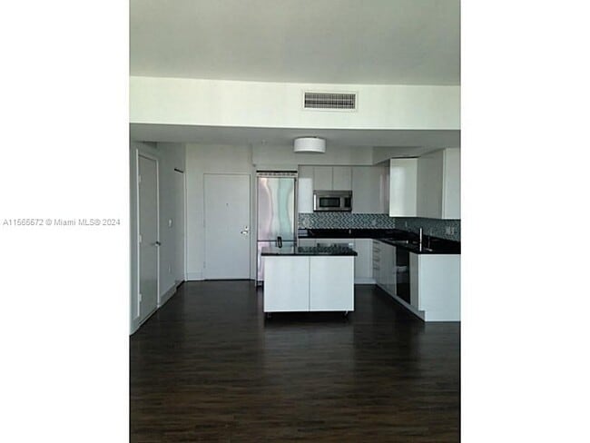 Photo - 92 SW 3rd St Unit 512